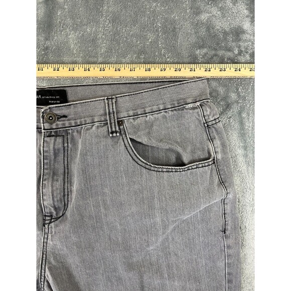Rocawear Men's Jeans Size 48 Wide Leg Grey Straight Measured 44x30 - Picture 6 of 12